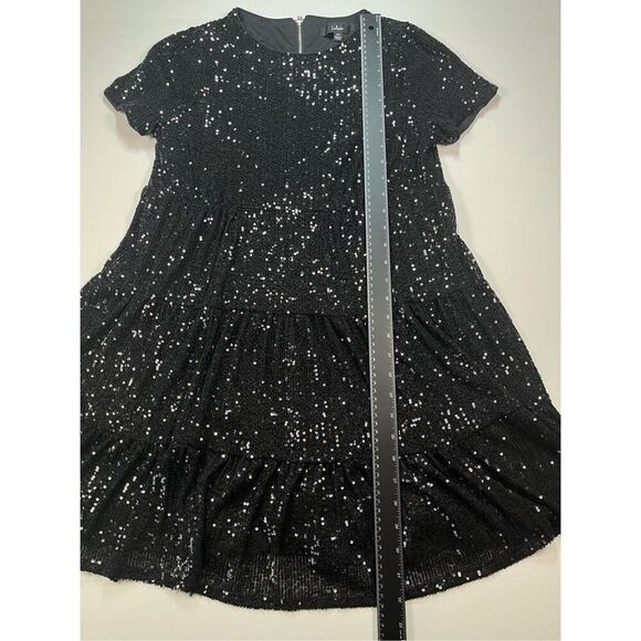 Lulus Taking A Shine Black Sequin Tiered Mini Short Sleeve Shift Dress Size XS - Picture 6 of 11